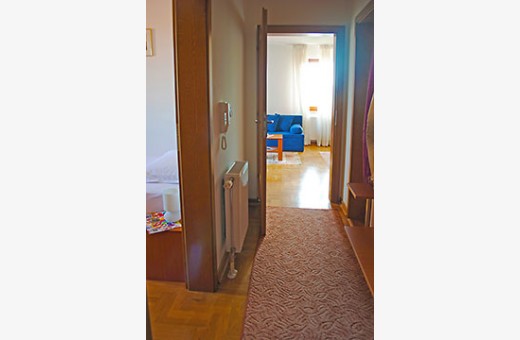 Corridor, Apartments Zlatno brdo - Smederevo